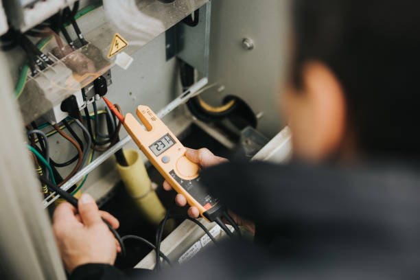 Best Affordable Emergency Electrician  in Weaver, AL